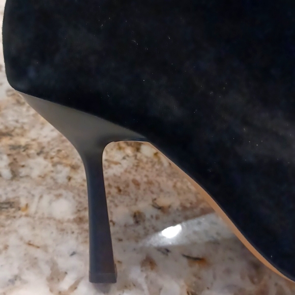 Gianni Bini Dalton Black Suede High Heeled Booties Crystal Bows SZ 6, 10, 11 - Picture 14 of 16